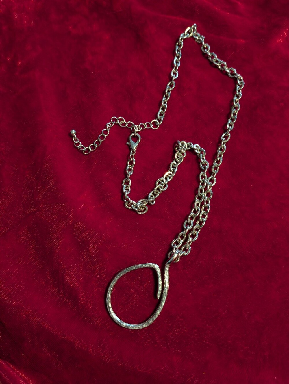 Hammered Teardrop Silver Pendant Necklace - Women Jewelry